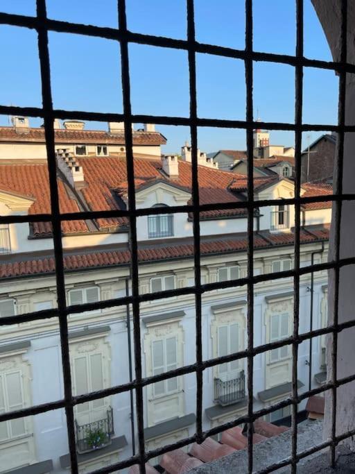 Piccola Mansardina Nel Cuore Di Torino Exterior photo